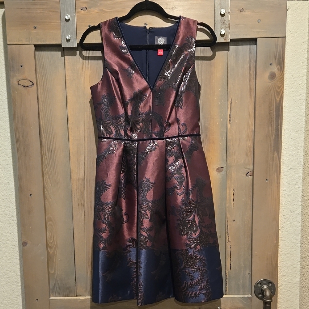 Vince Camuto Burgundy and Blue Sleeveless A-line Cocktail Dress / Size 4